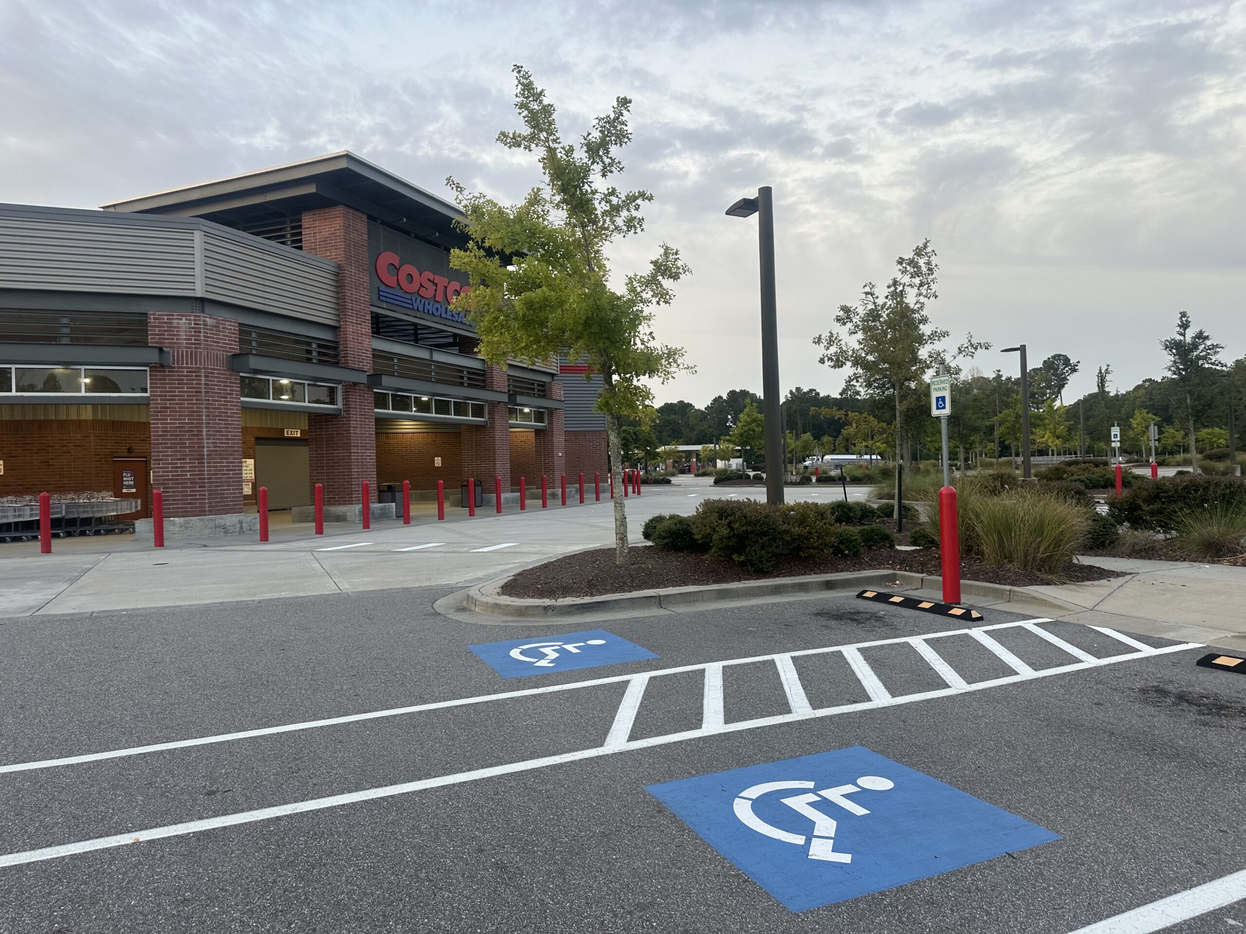 asphalt parking lot striping clean layout
