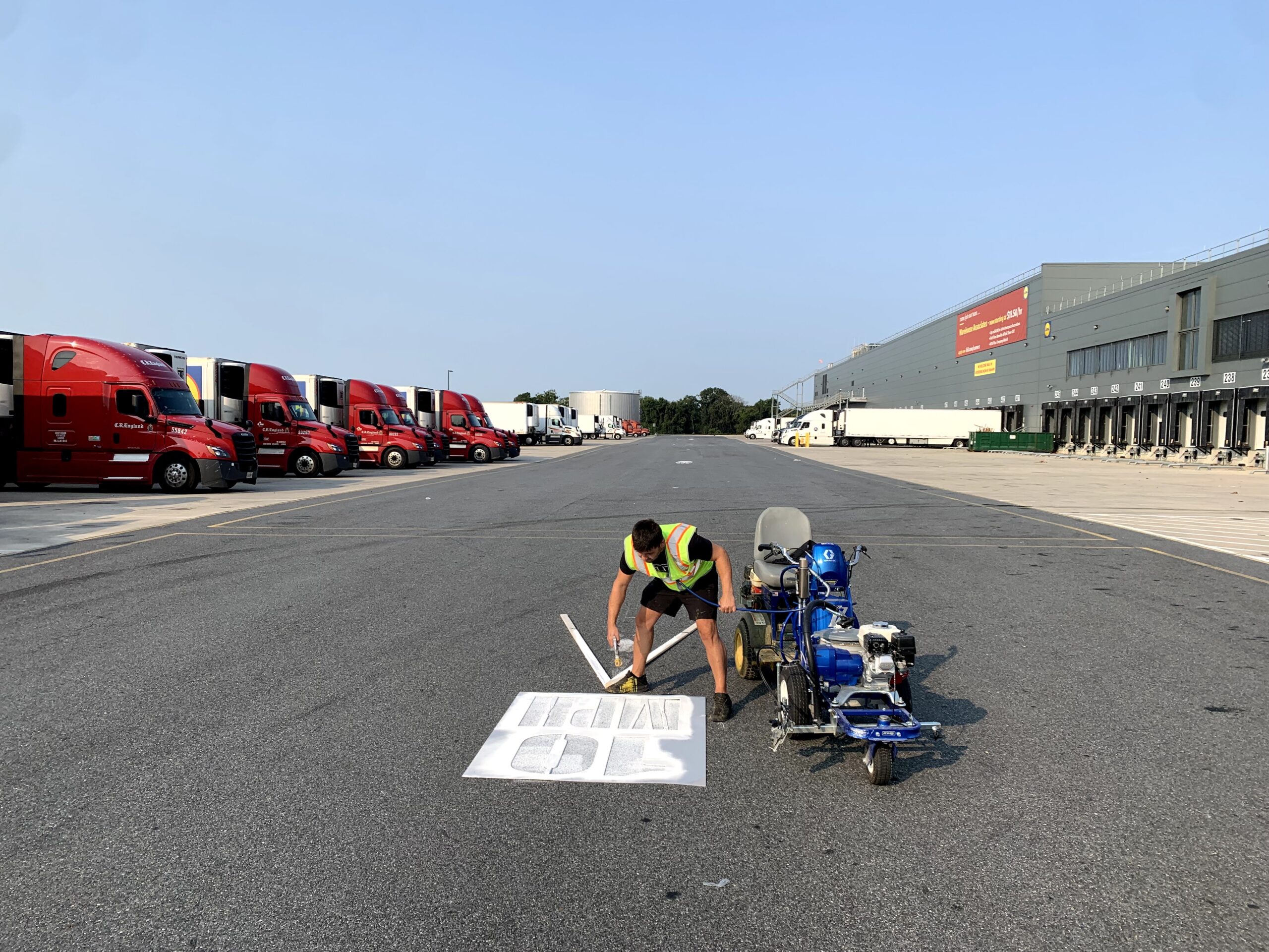 parking lot line painting near me Kenosha Wisconsin