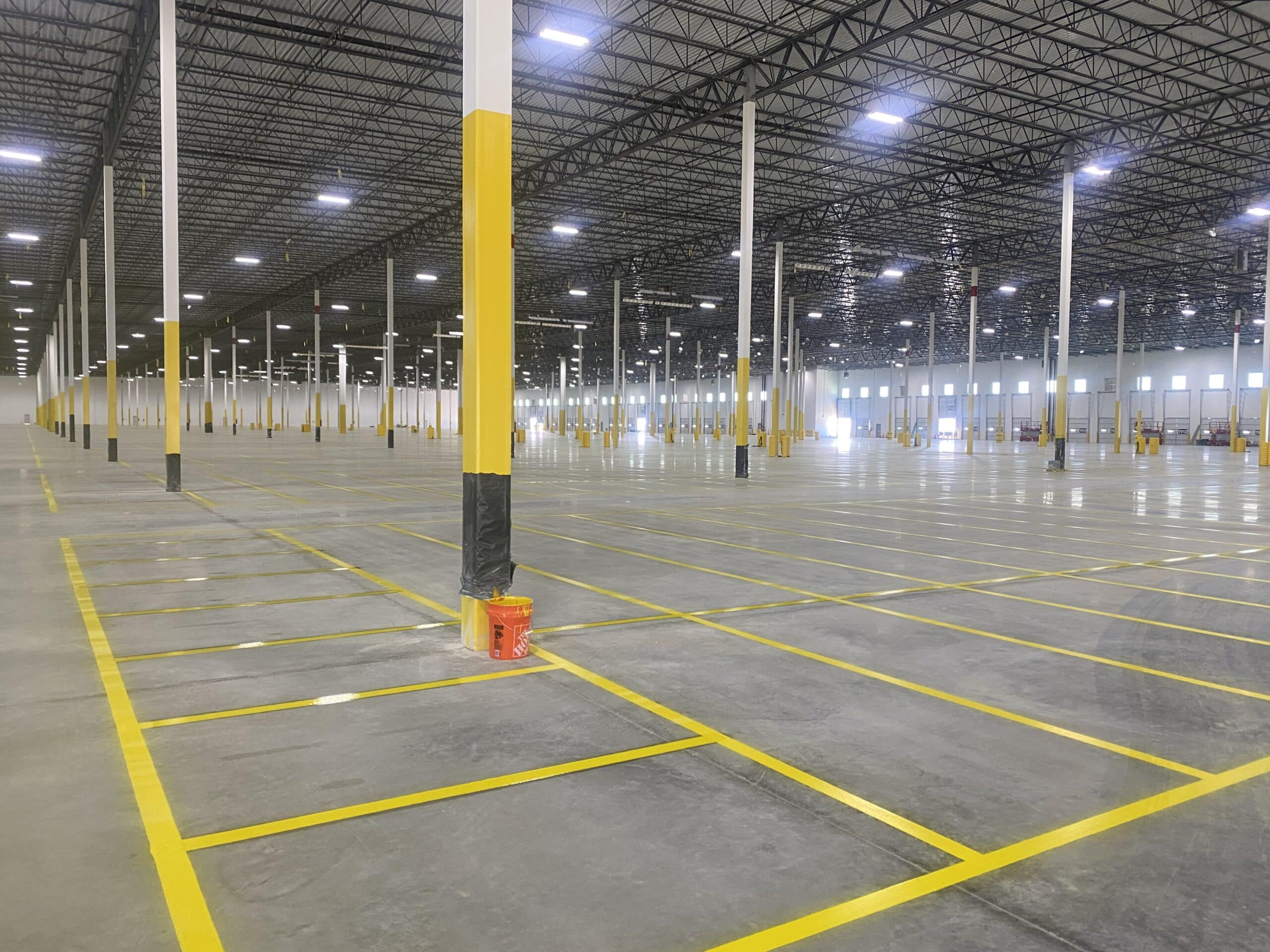 Warehouse pedestrian walkway safety markings