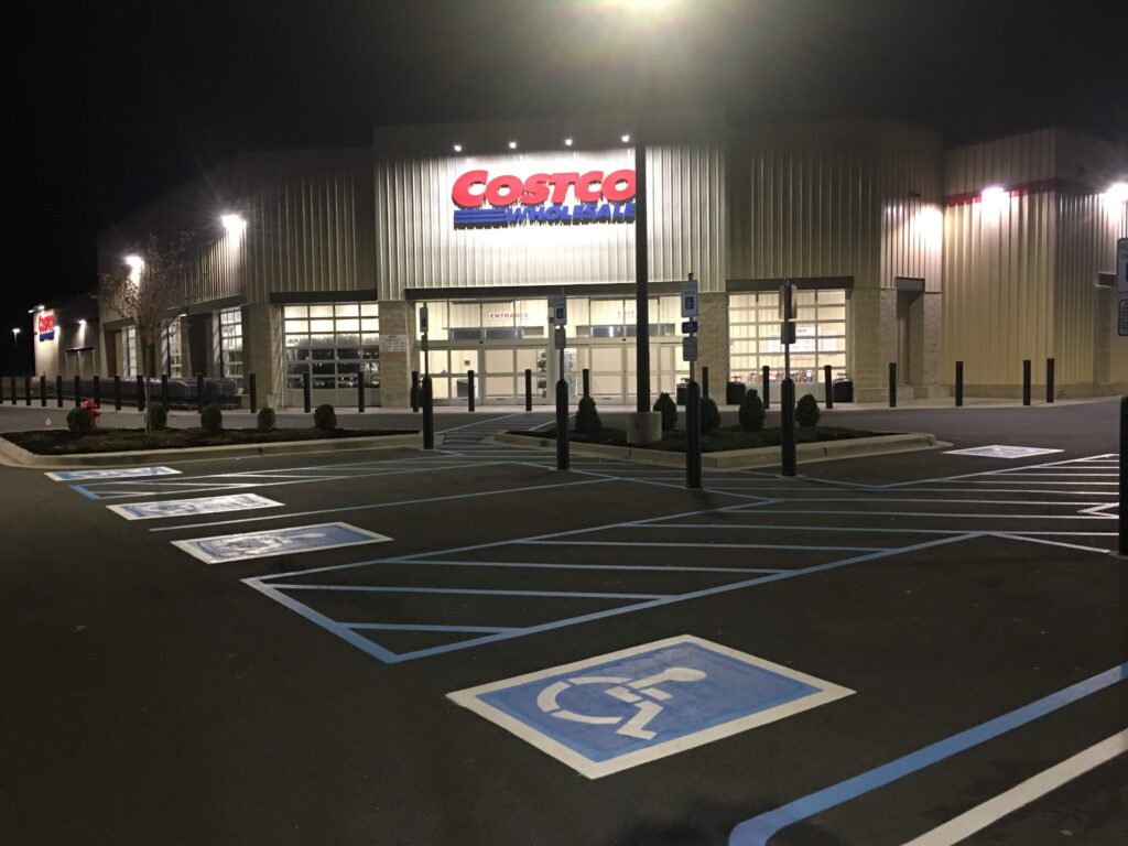 ADA parking spaces and pavement markings in Virginia