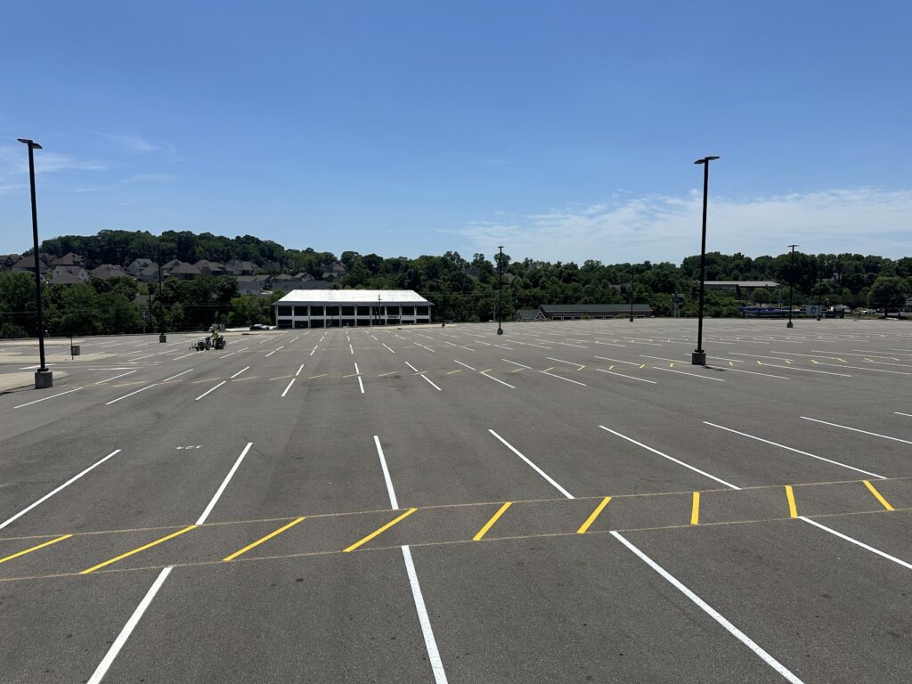 Outdoor truck terminal pavement markings